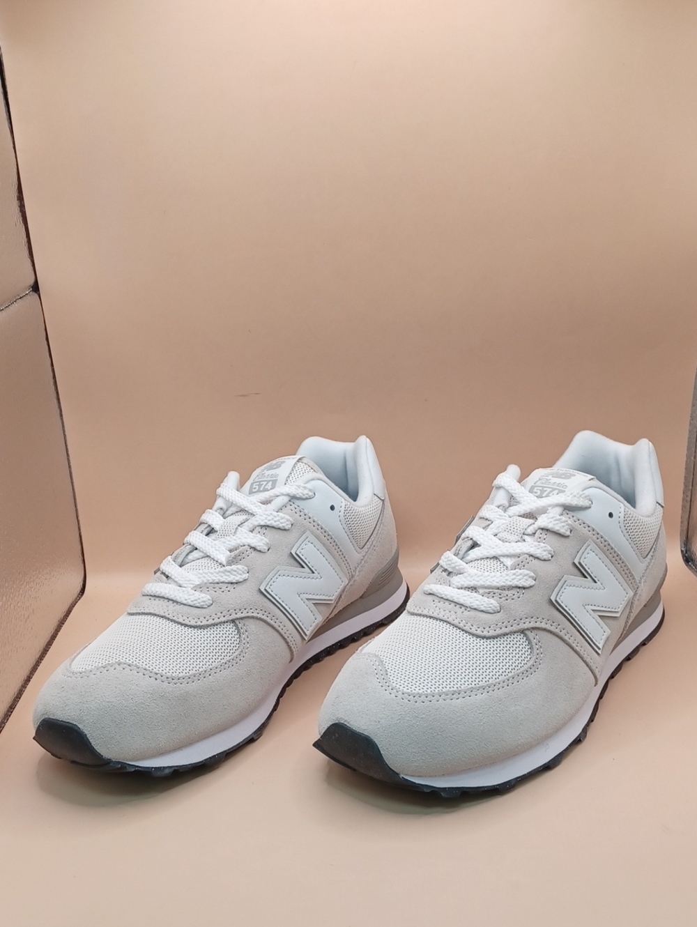 New Balance 574 Sneaker-Cloud/White Men Size 6.5 US